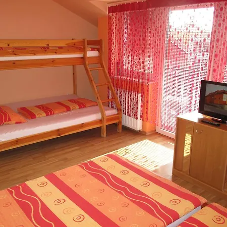 U Mikulincu 3*